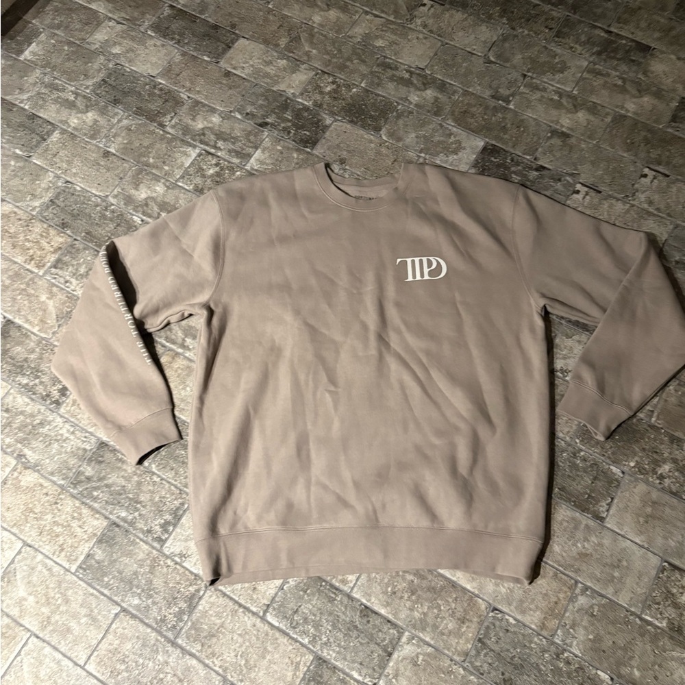 Unisex Tan Taylor Swift Sweatshirt from The Tortured Poets Department in Sz. XL